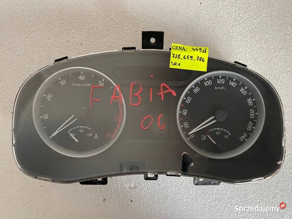 LICZNIK ZEGARY SKODA FABIA II III ROOMSTER osobowe Warszawa