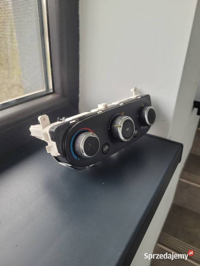 RENAULT CLIO IV CAPTUR PANEL KLIMATYZACJI Kończyce Małe