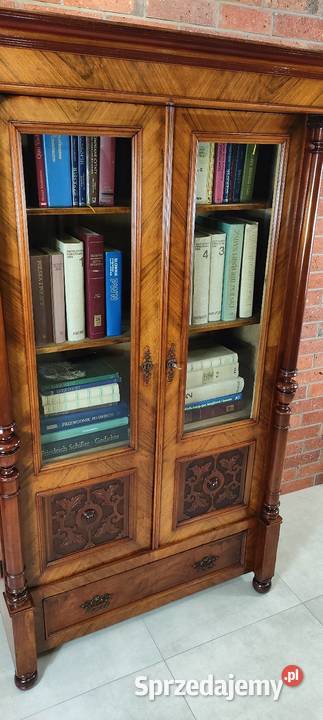 Ekskluzywna biblioteka witryna eklektyczna antyk Łagów