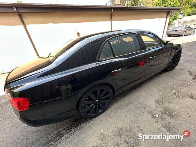 BENTLEY FLYING SPUR produkcji 2014 z USA Warszawa
