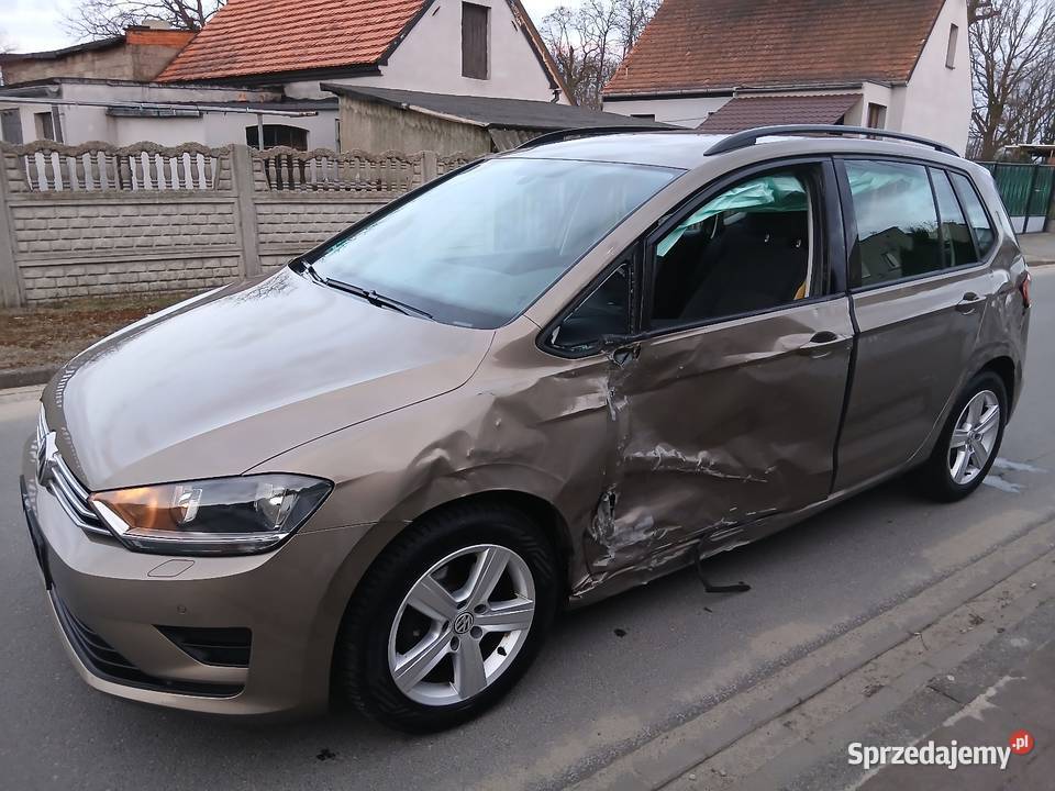 VW Golf sportsvan Automat 124 Volkswagen Dobrzyca