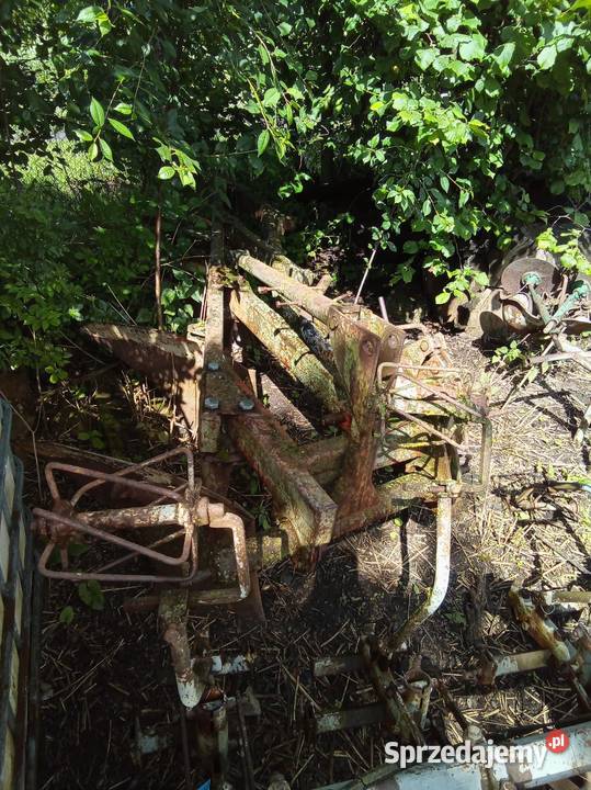 Opielacz do buraków pług 4 skibowy siewnik nieuszkodzony Pyrzyce