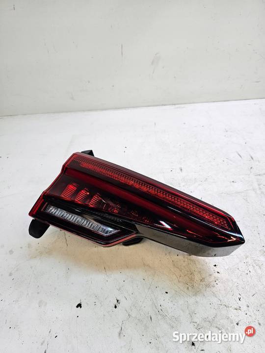 LAMPA LEWY TYŁ W KLAPĘ LED MATRIX AUDI A4 B9 Przystajń