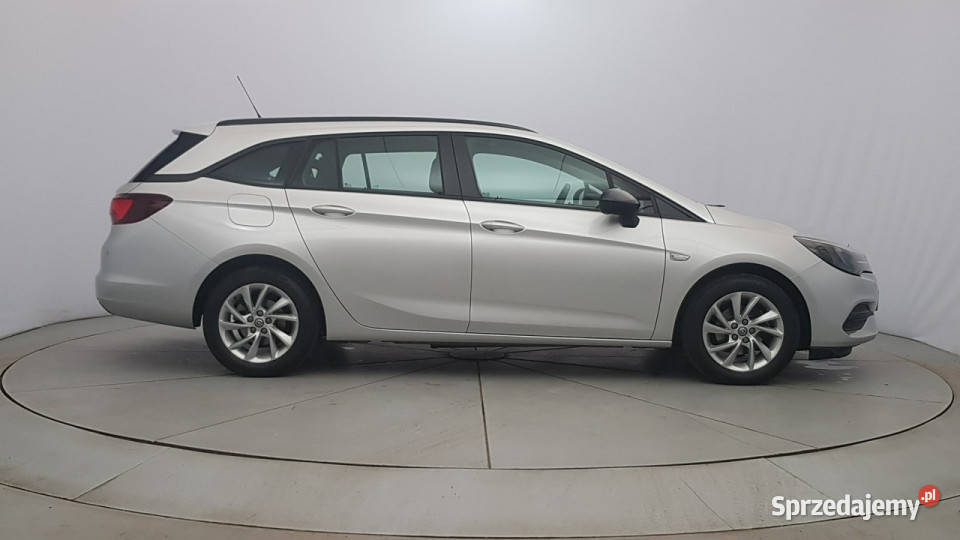 Opel Astra 12T Edition SS Z Polskiego Salonu FV serwisowany w ASO sprzedam