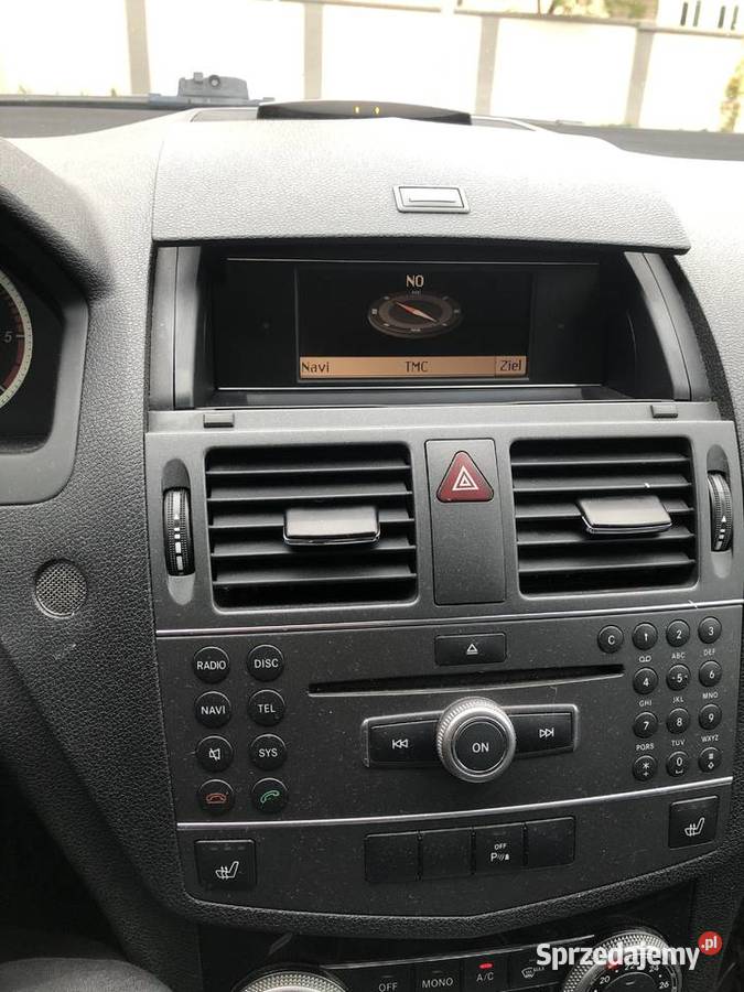 MercedesBenz Klasa C W204 classic 2010 r bluetooth Wrocław
