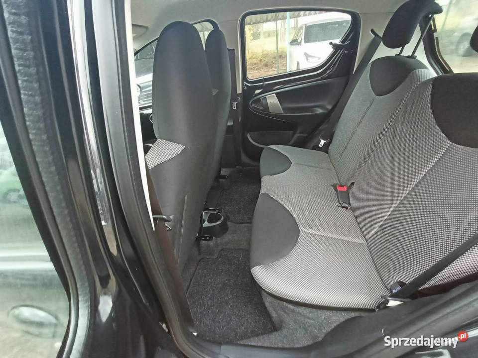 Toyota Aygo w stanie technicznym I 20052014 VAT marża łódzkie Tomaszów Mazowiecki sprzedam