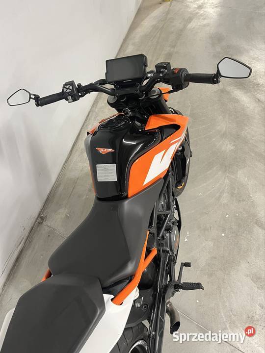 Ktm Duke 125 z 2018 roku Pomarańczowe owiewki 15KM Płock