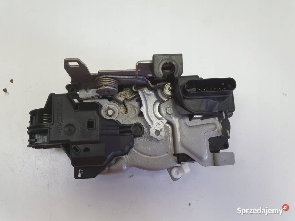 Volvo XC60 II V60 II V90 S90 ZAMEK DRZWI lewy Chełm