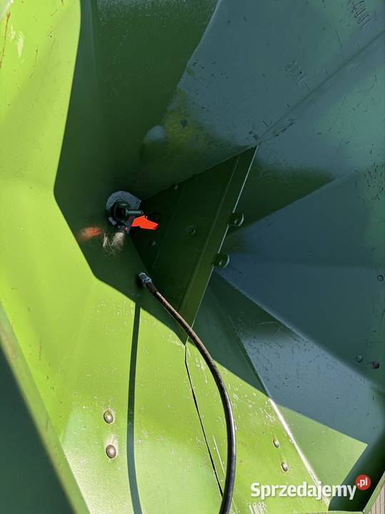 Amazone F 600 rozsiewacz nawozów siewnik siewka Myszyniec