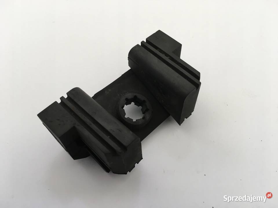 KTM DUKE 125 390 17 Guma mocowania zbiornika Łobżenica