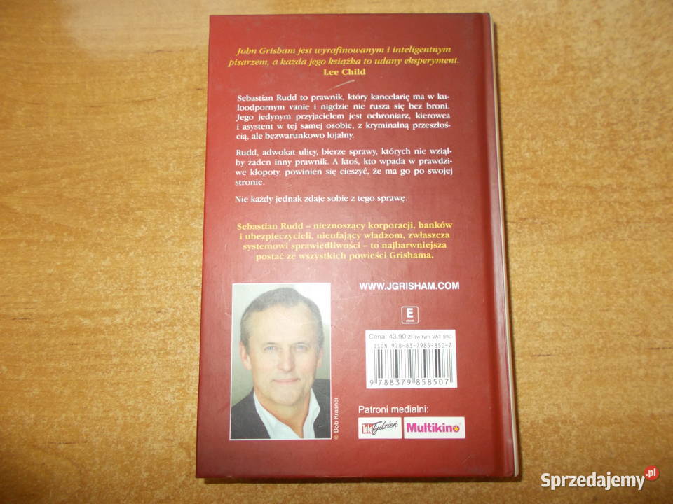 John Grisham Samotny wilk Rok wydania 2016 opolskie