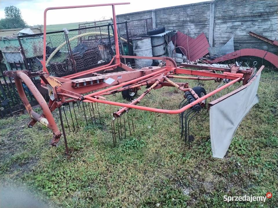 Zgrabiarka do siana Kuhn 4001 Przyłęk