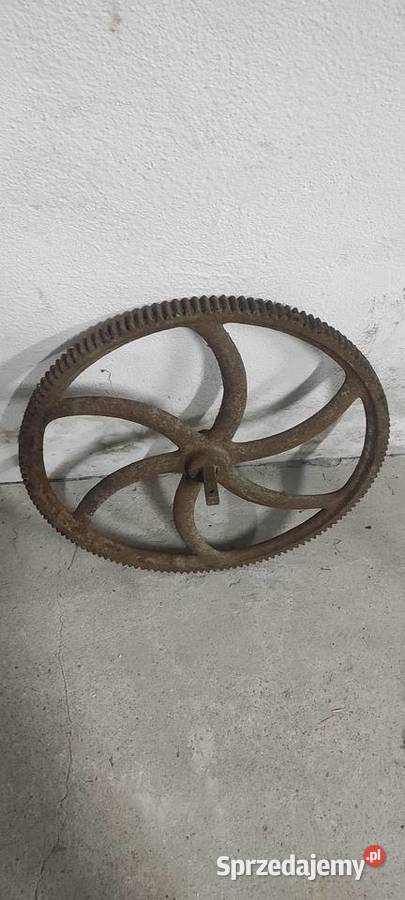 Stare koło żeliwne ozdoba Andrzejewo