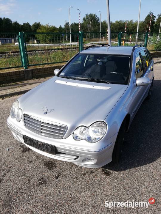 MERCEDES BENZ CKLASA KOMBII W203 18 benzyna Hryniewicze
