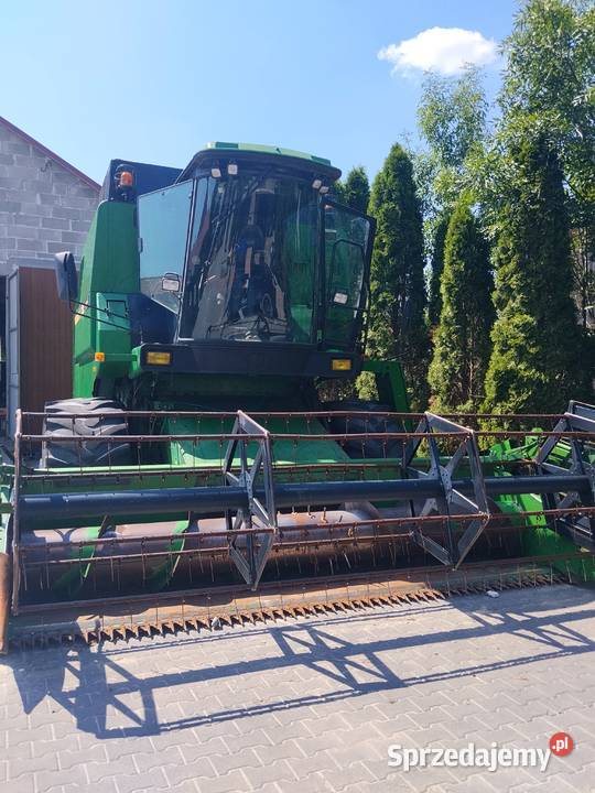 Kombajn John Deere 1085 hydrostat film z pracy Zbożowe Kombajny Jędrzejów