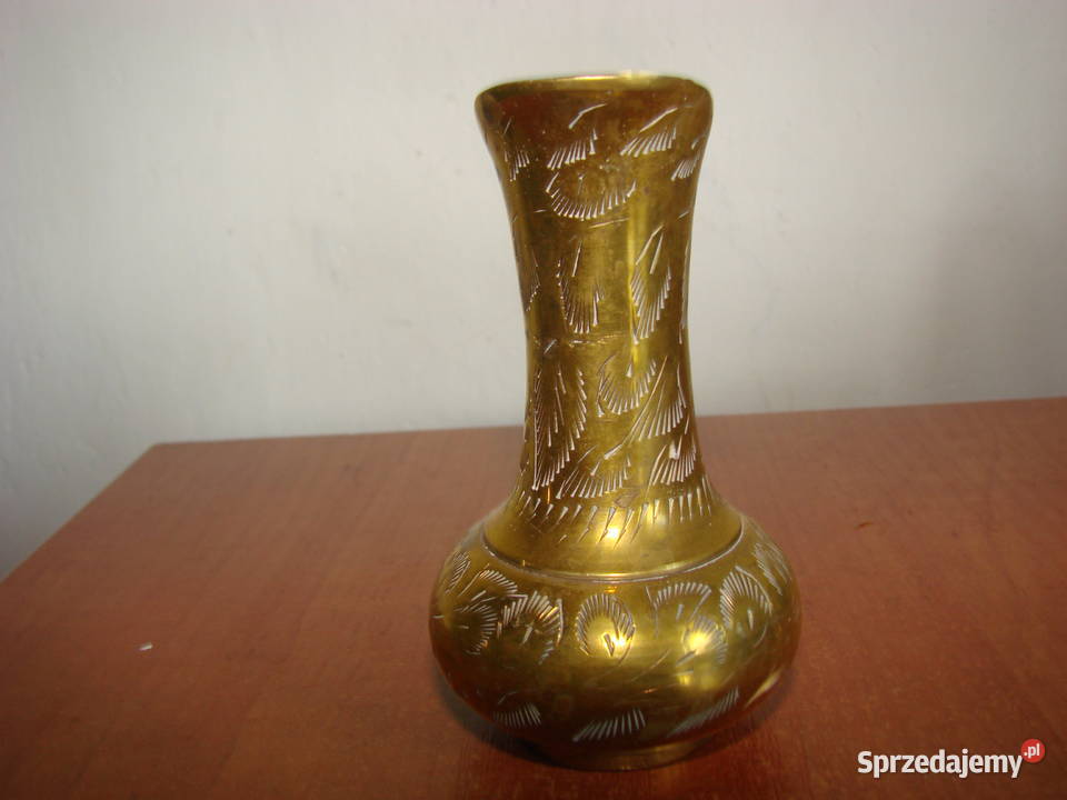 mały mosiężny dzbanek orientalny Pruszcz Gdański