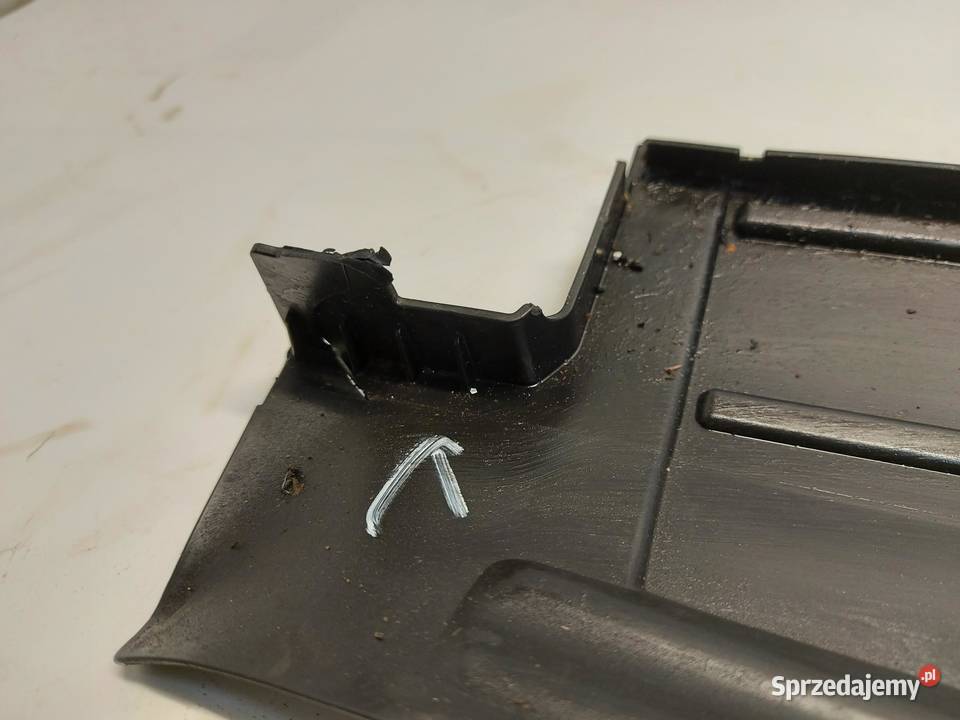 Mercedes EQA 250 W243 KIEROWNICA POWIETRZA