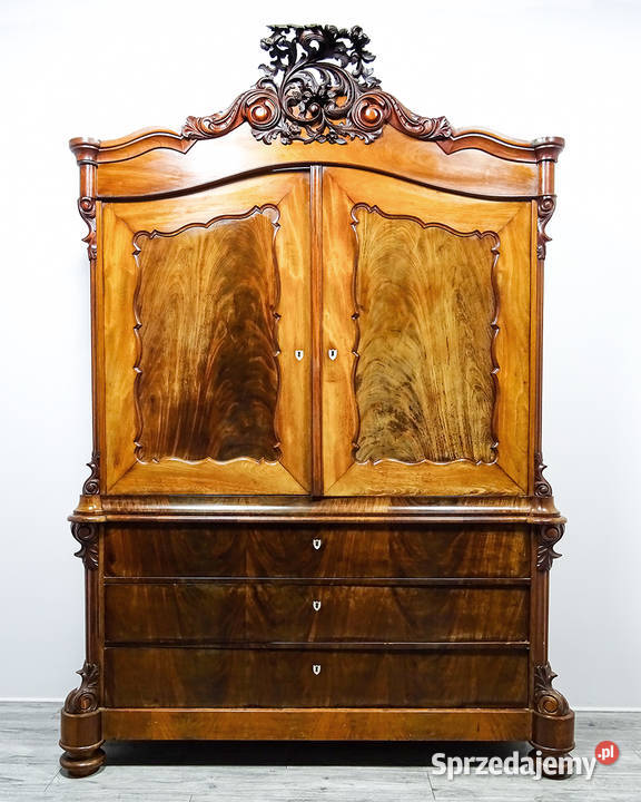 Antyk KREDENS ORZECH miodowy rzeźbiony 3 Meble wielkopolskie Kalisz