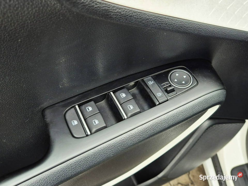 Kia Soul eSoul 204 64 kWh Wersja M WIN SalonPL asystent pasa ruchu Łódź