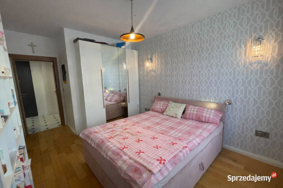 3pokojowe mieszkanie 68m2 taras 5m2 balkon 477m2 balkon