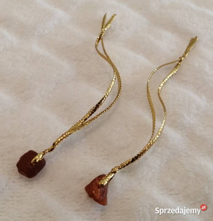 Zestaw dwóch bursztynów na sznurkach 8x85mm x 2 sprzedam