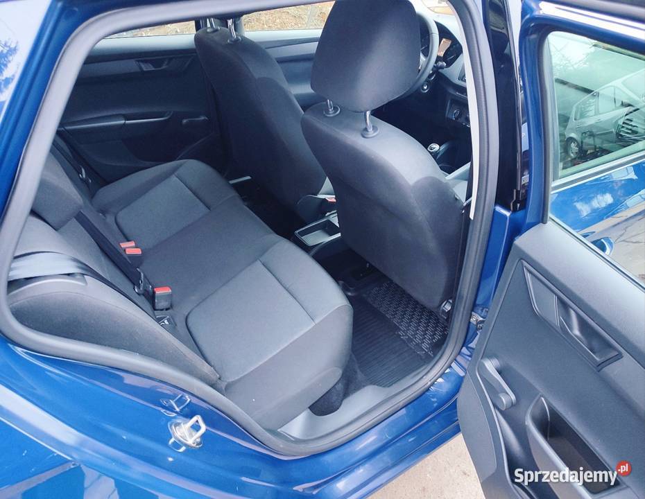 Ładna Skoda Fabia 10 MPI 2015 ten lepszy silnik Hatchback Domaradz