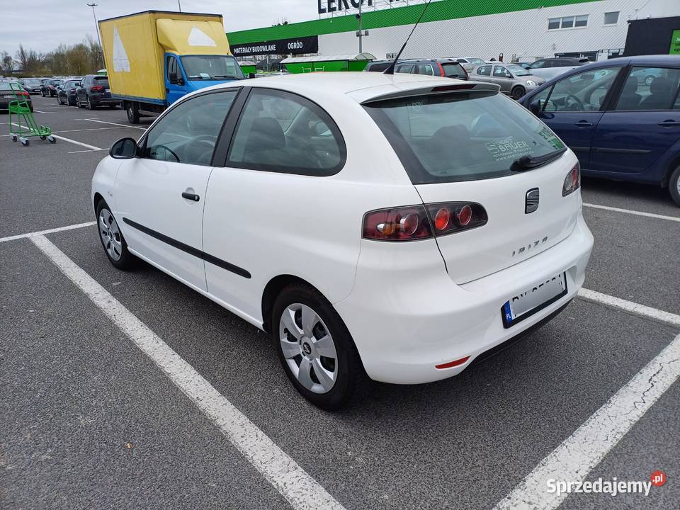 Seat Ibiza 2008 Lift 12 benzyna Poznań sprzedam
