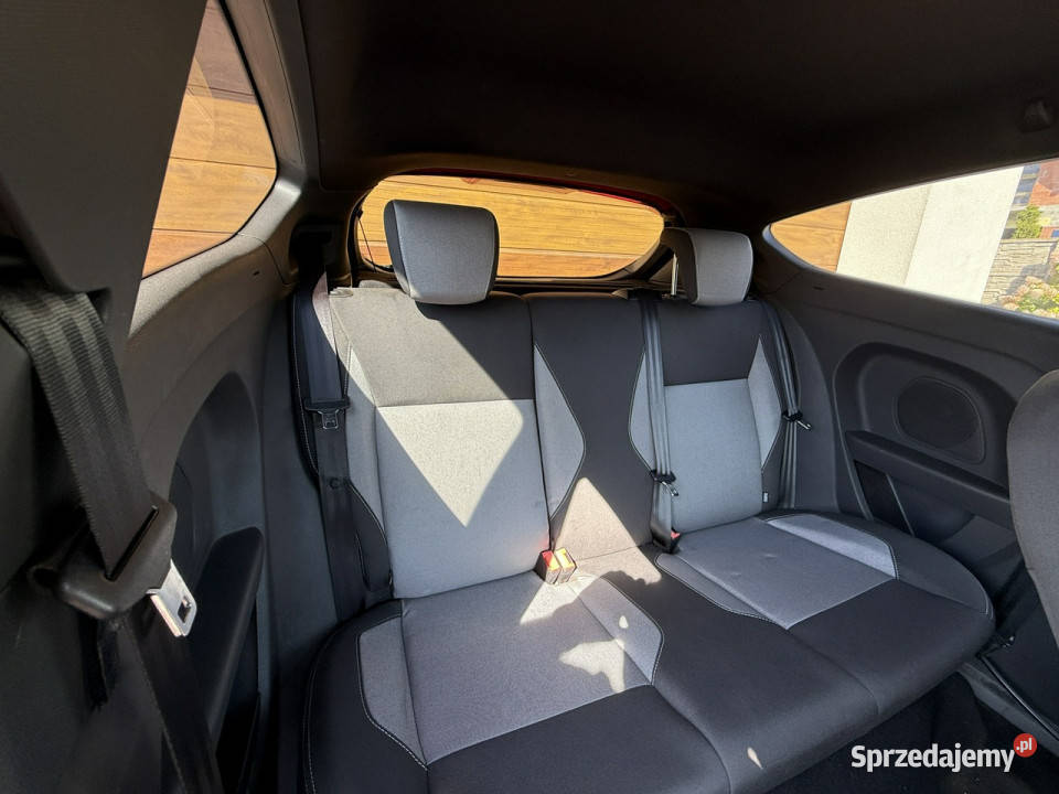 Ford Fiesta 16 ST 182 fotele Recaro z Niemiec czujnik parkowania Konradów sprzedam