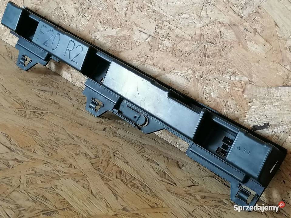 BMW F20 F21 ŚLIZG mocowanie progu prawe R2 osobowe wielkopolskie Pleszew