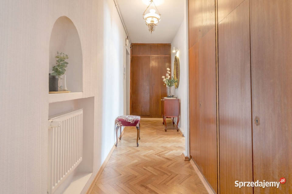 STARÓWKA PRESTIŻ I PONADCZASOWA WARTOŚĆ 22987zł/m2 Sprzedaż Sprzedaż Warszawa