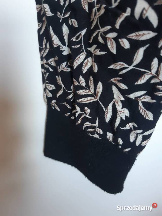 Bomberka w liście z kieszeniami Warszawa