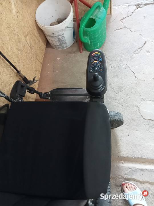 Wózek inwalidzki elektryczny Juvo B4 z radiem Sport i Wypoczynek Ropczyce