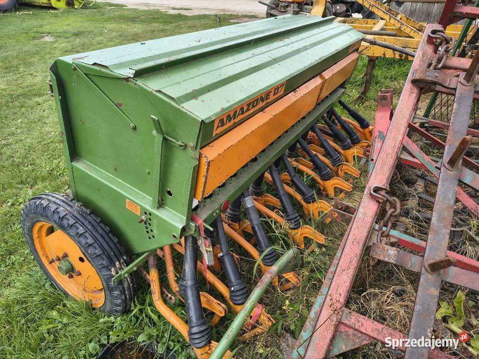 Siewnik zbożowy amazone d7 25 Morawsko