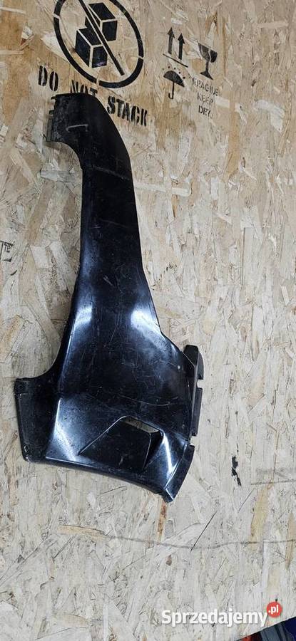 Plug owiewka derbi gpr prawy