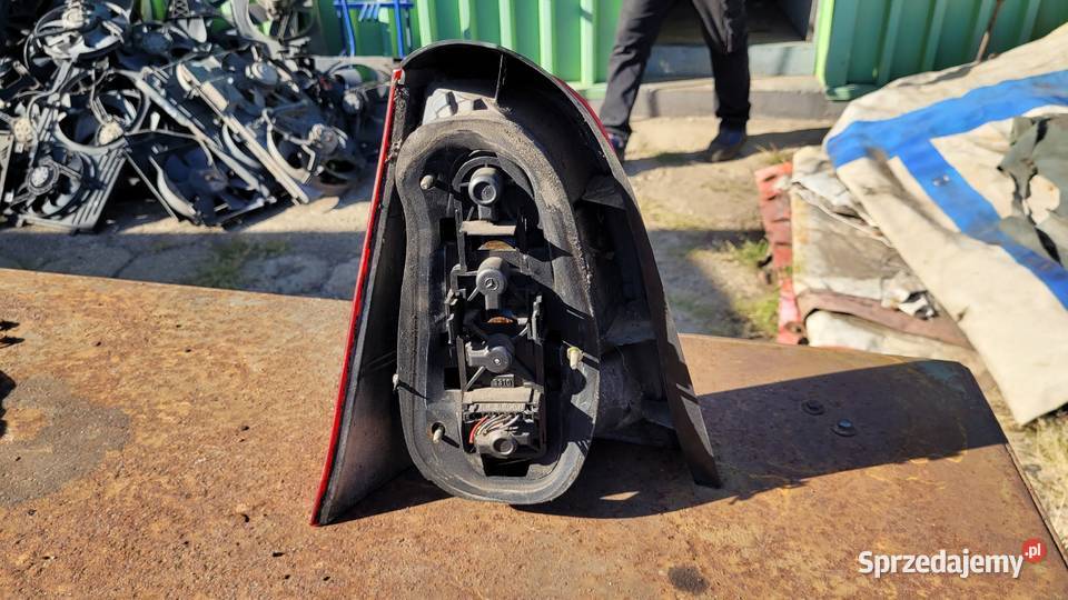 Lampa tylna prawa Mercedes A klasa W168 lampy tylne mazowieckie Łagów