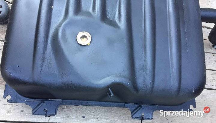 MercedesBenz W123 Kombi 1984 Zbiornik paliwa Łagiewniki