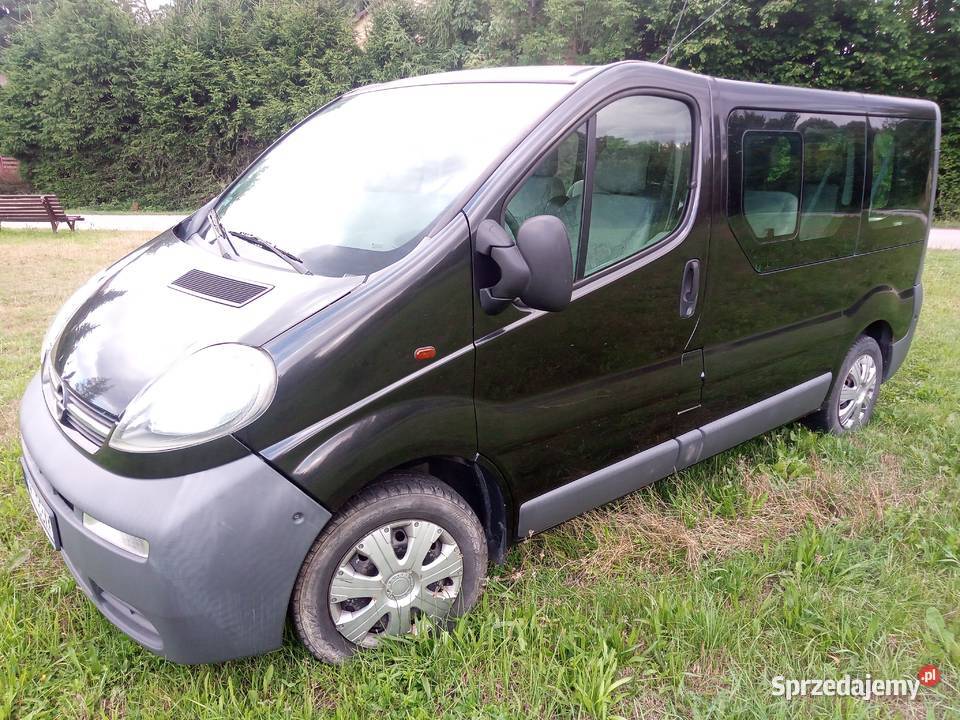 Opel Vivaro 9 os