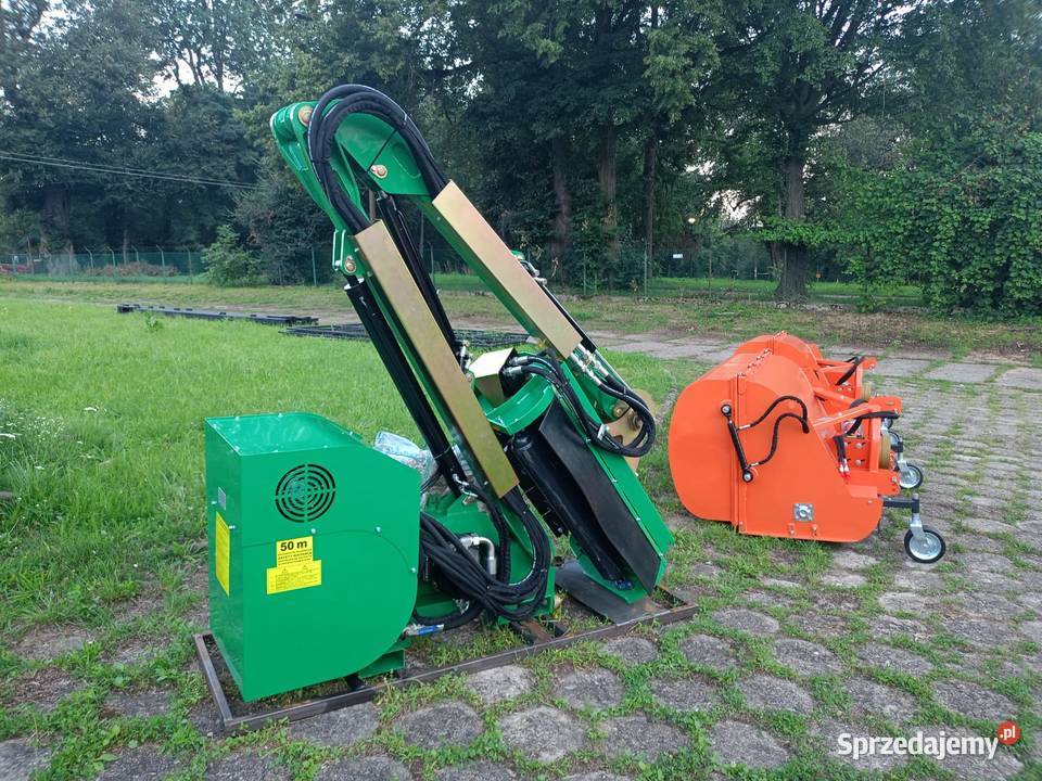 kosiarka bijakowa na wysięgniku długim ramieniu Żurawica