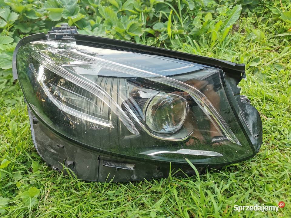 Full led multibeam lampa MercedesBenz OE Prawe