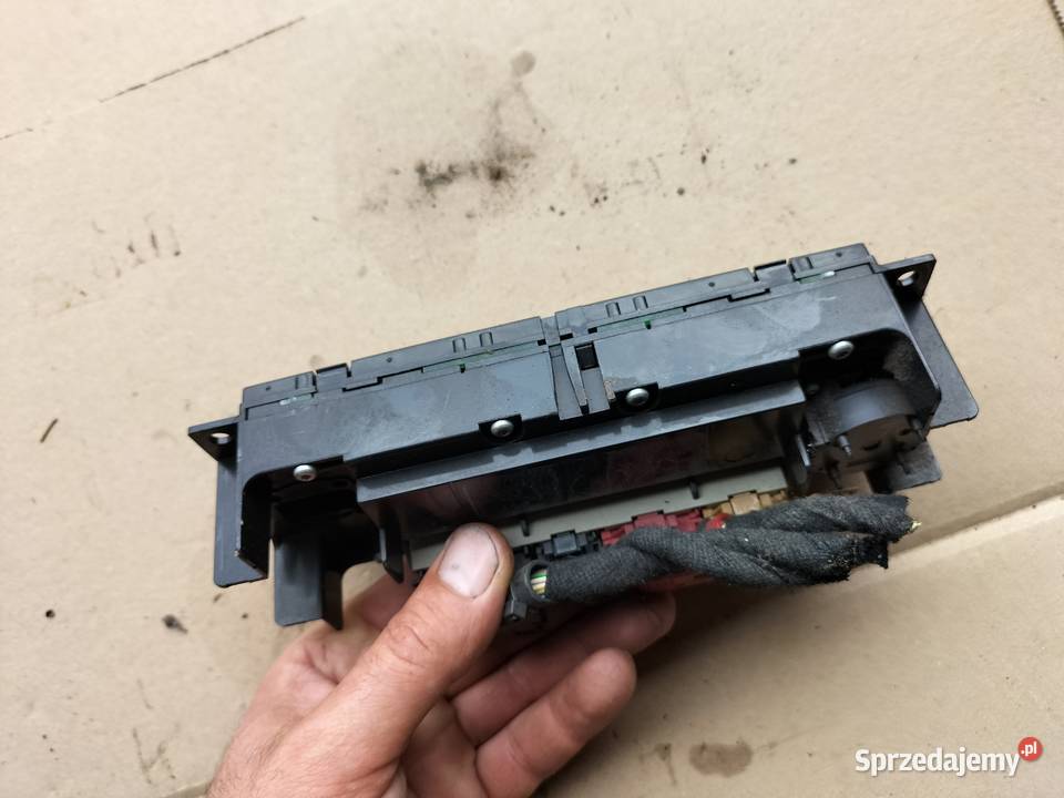 PANEL KLIMATYZACJI KLIMATRONIK VW PASSAT B5 Kamień-Kolonia