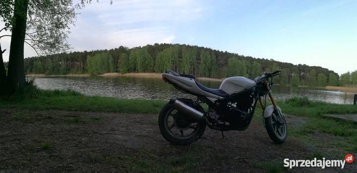 Hyosung GT 125500 Silnik z Suzuki GS 500 łańcuch Bydgoszcz