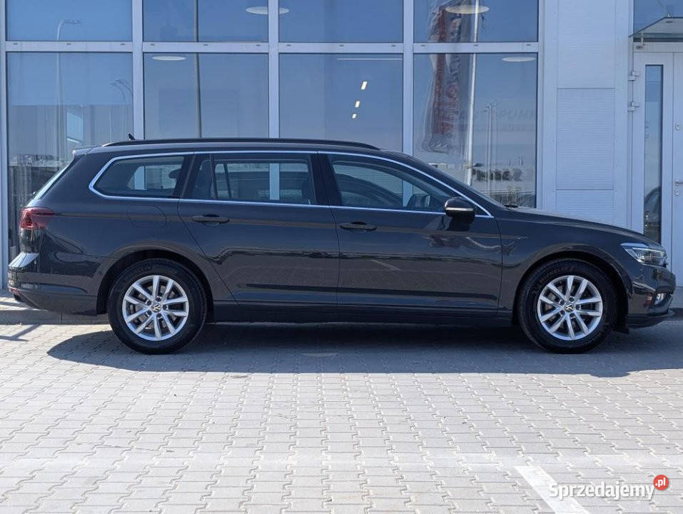 Volkswagen Passat 2021r IQ drive ErgoComfort 1968cm3 Passat Gdańsk