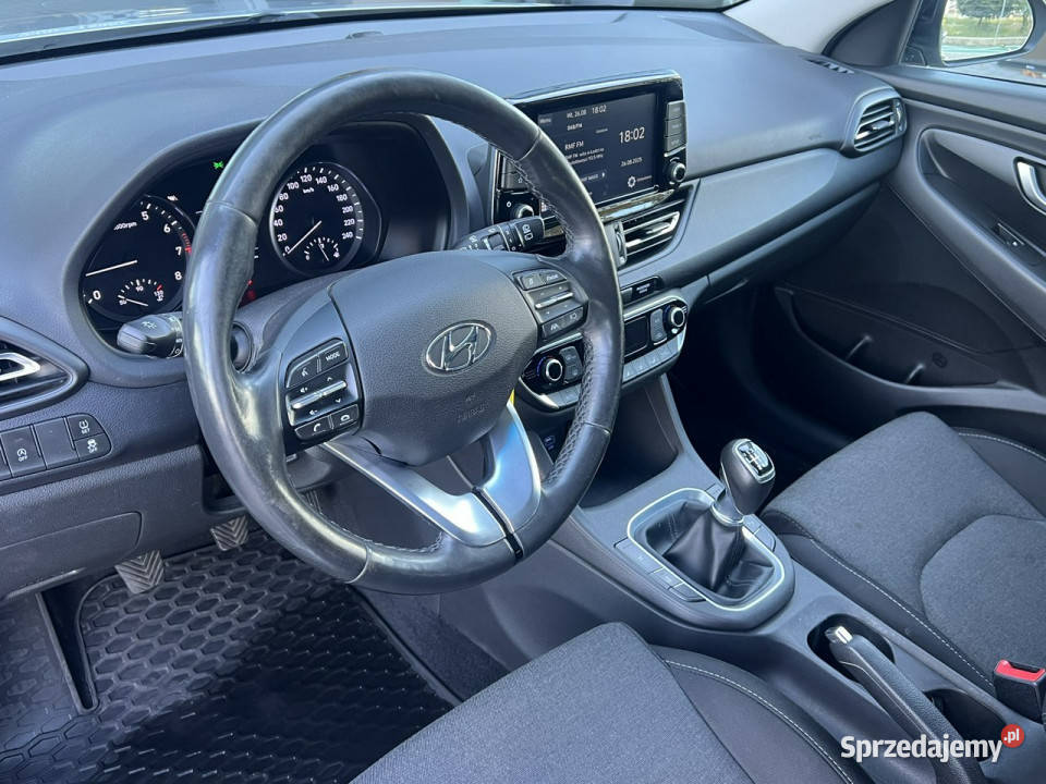Hyundai i30 15DPI 110 ComfortPakiet Zimowy możliwa zamiana i30 Piotrków Trybunalski sprzedam