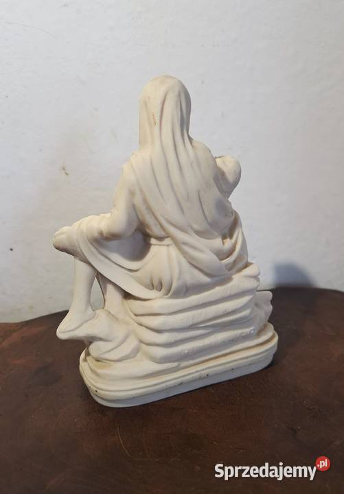 mała rzeźba Pieta kamień żywica Warszawa