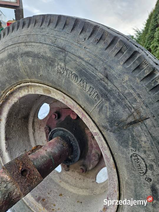 Oś z kołami 825 20 lubelskie