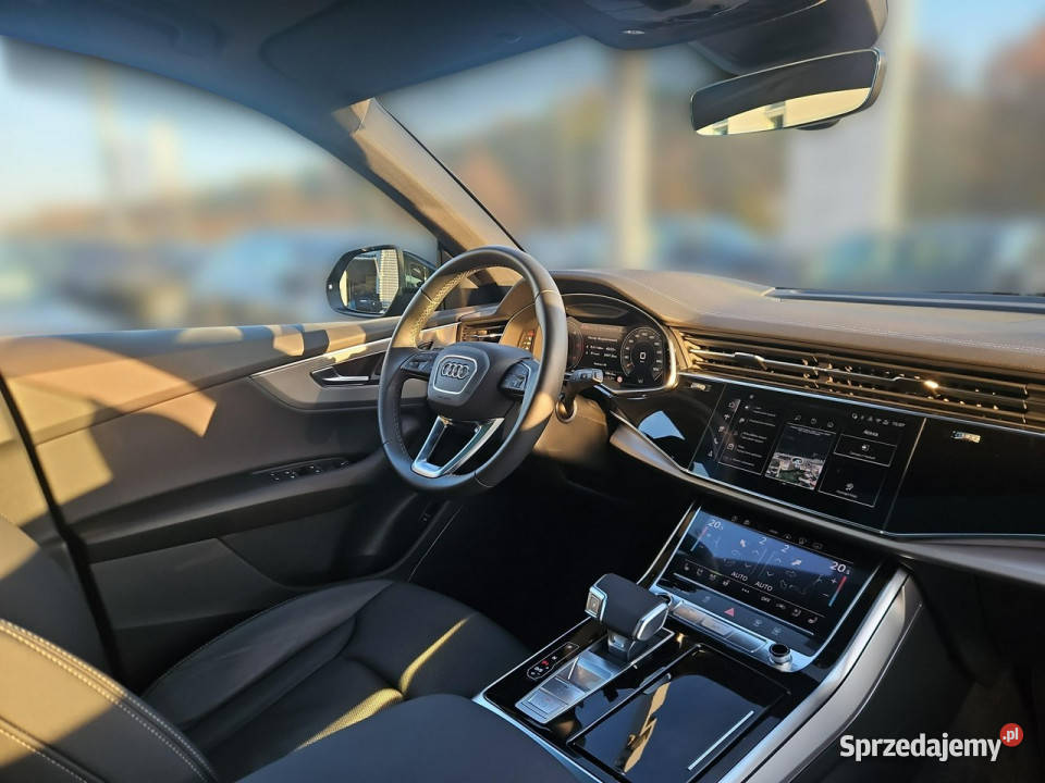 Audi Q8 WentylacjaS bluetooth Toruń