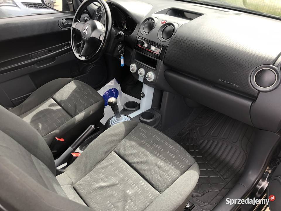 MITSUBISHI COLT welurowa tapicerka Lębork