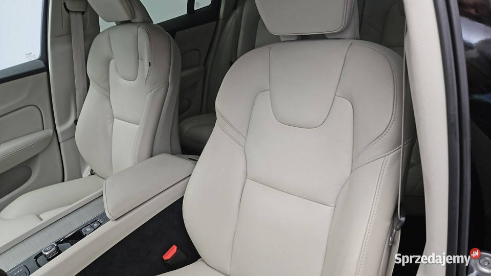 Volvo V60 B3 B Plus Dark aut Z Polskiego Salonu