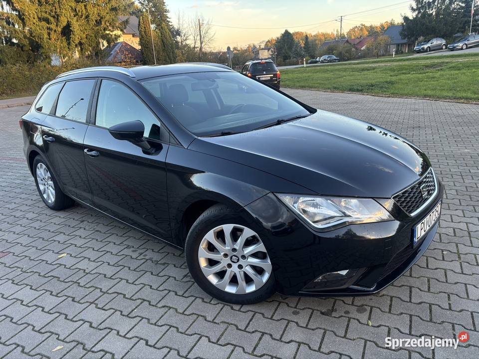 SEAT LEON 16 TDI 110 Puławy sprzedam