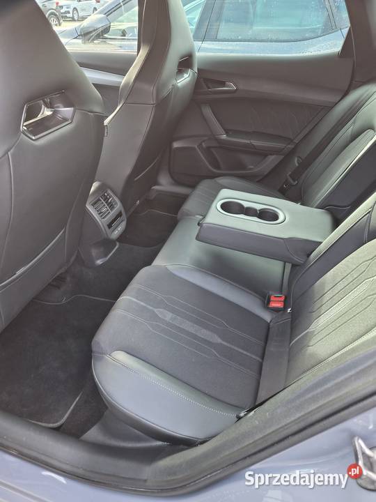 Cupra Formentor 15 benz serwis ASO salon Polska Łódź